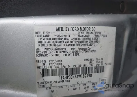 2010 Ford Focus Se z USA, uszkodzony, nr VIN 1FAHP3CN7AW182498